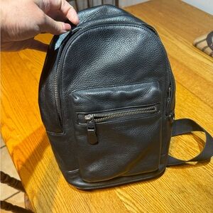 Coach west pack- used